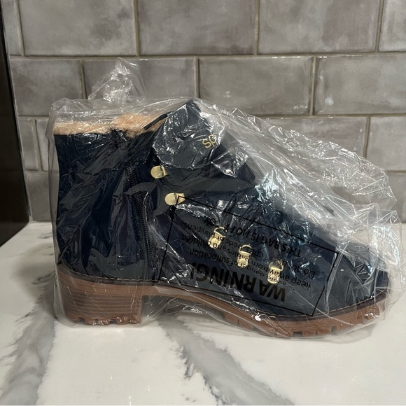 Sporto Katie Boots - Navy - Picture 5 of 6